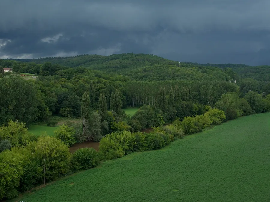 Your first steps in Buy Weather By Arms Travel