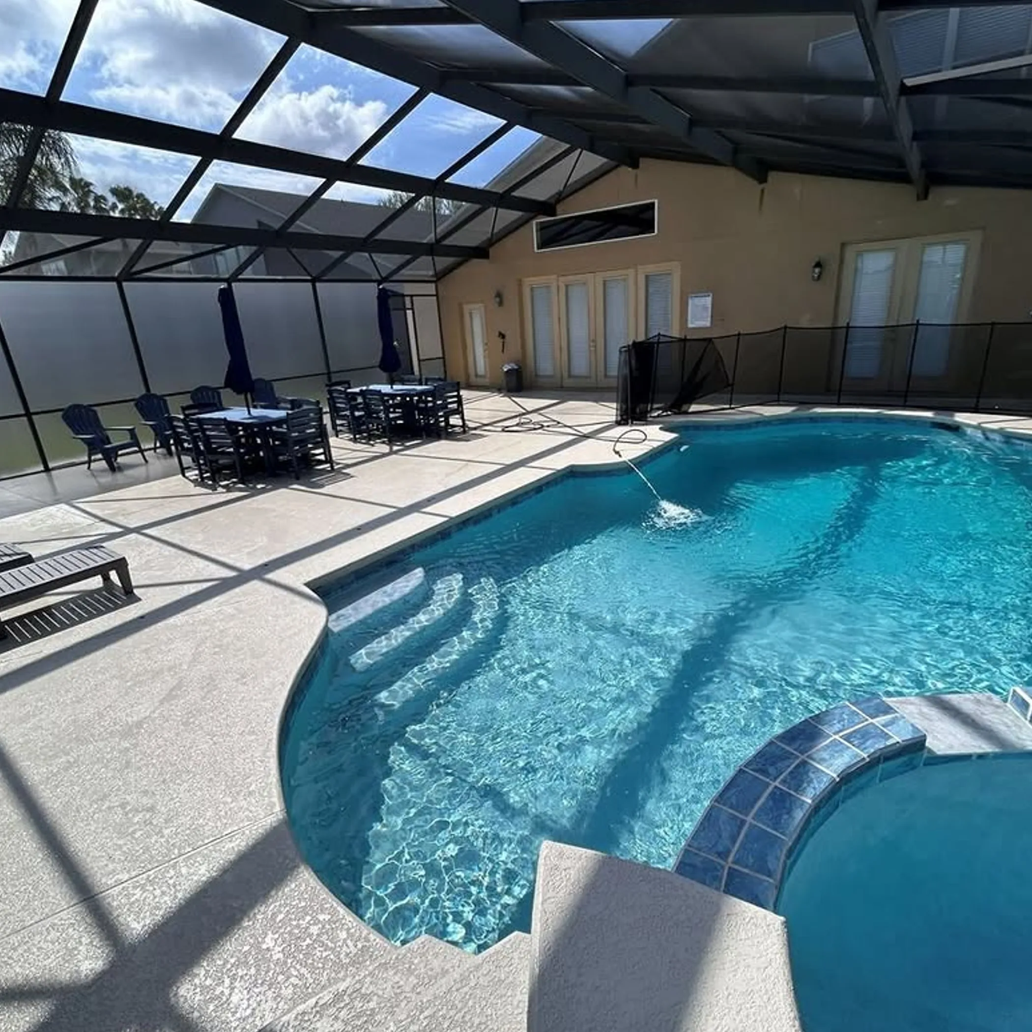 clean pool deck after pressure washing